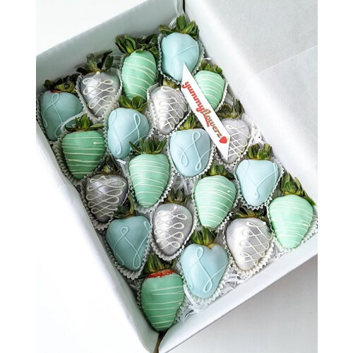 20pcs Pastel Blue, Green & Silver Chocolate Strawberries Gift Box (Custom Wording)
